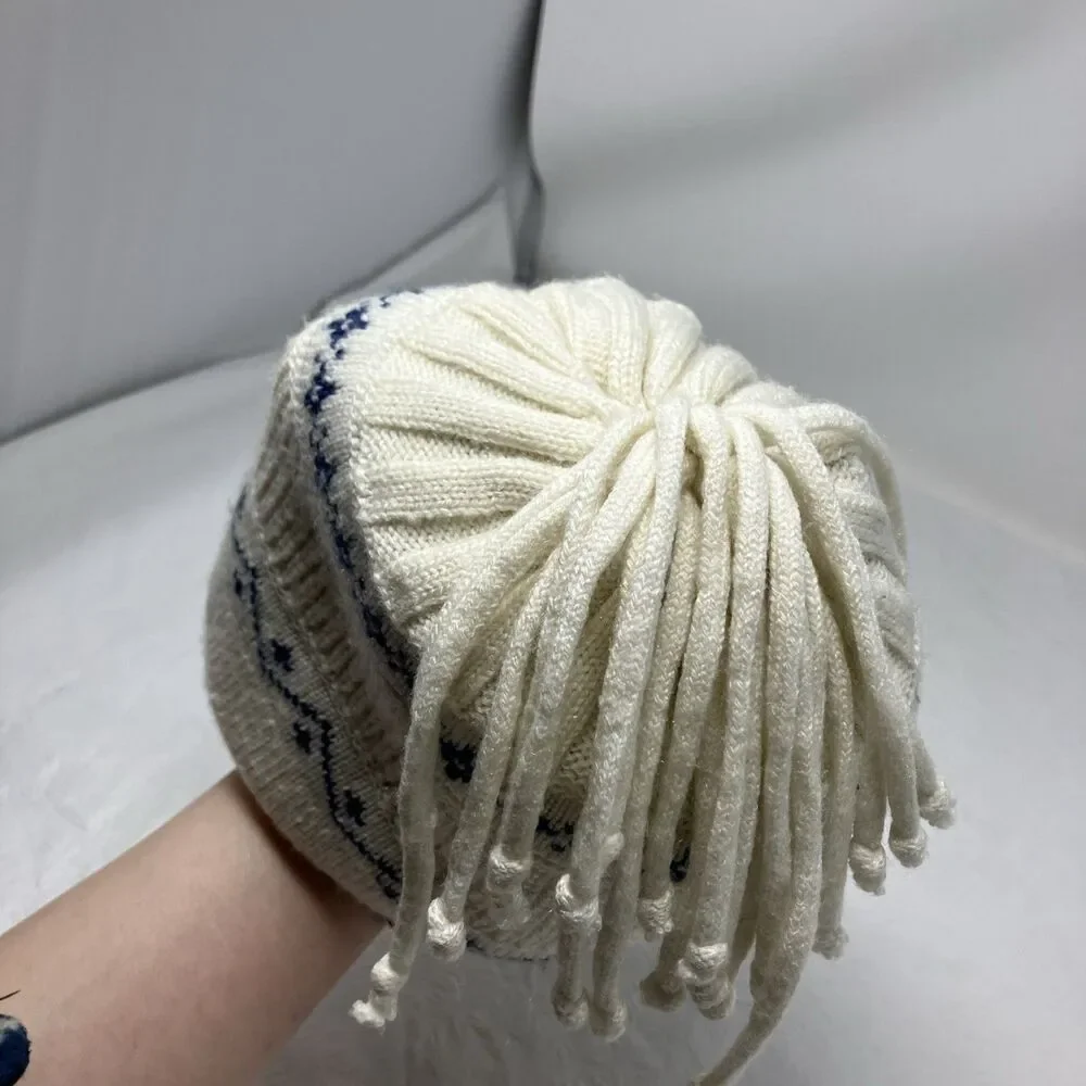 Hand Knit Fair Isle Beanie Hat Tassel White Blue Unisex Nordic-style Winter Ski